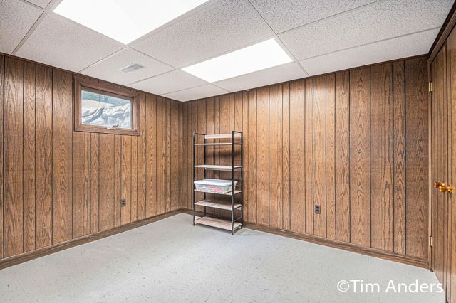 5250 Ivanrest Avenue Sw, City Of Wyoming, MI 49418