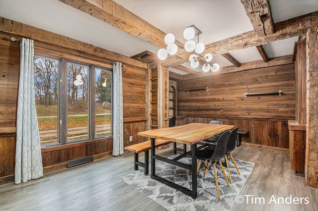 5250 Ivanrest Avenue Sw, City Of Wyoming, MI 49418