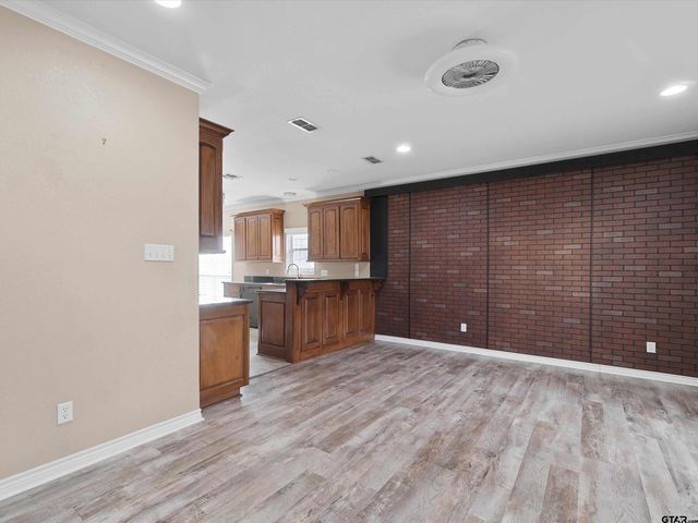 1703 Azalea St, Gilmer, TX 75644