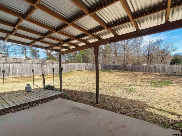 1703 Azalea St, Gilmer, TX 75644