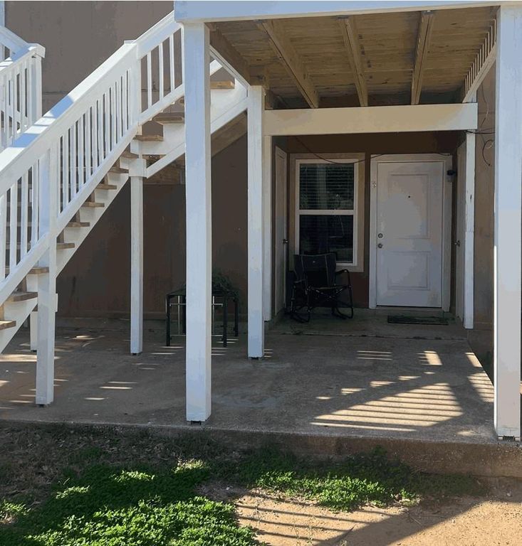 301 Algerita DR B, Georgetown, TX 78628