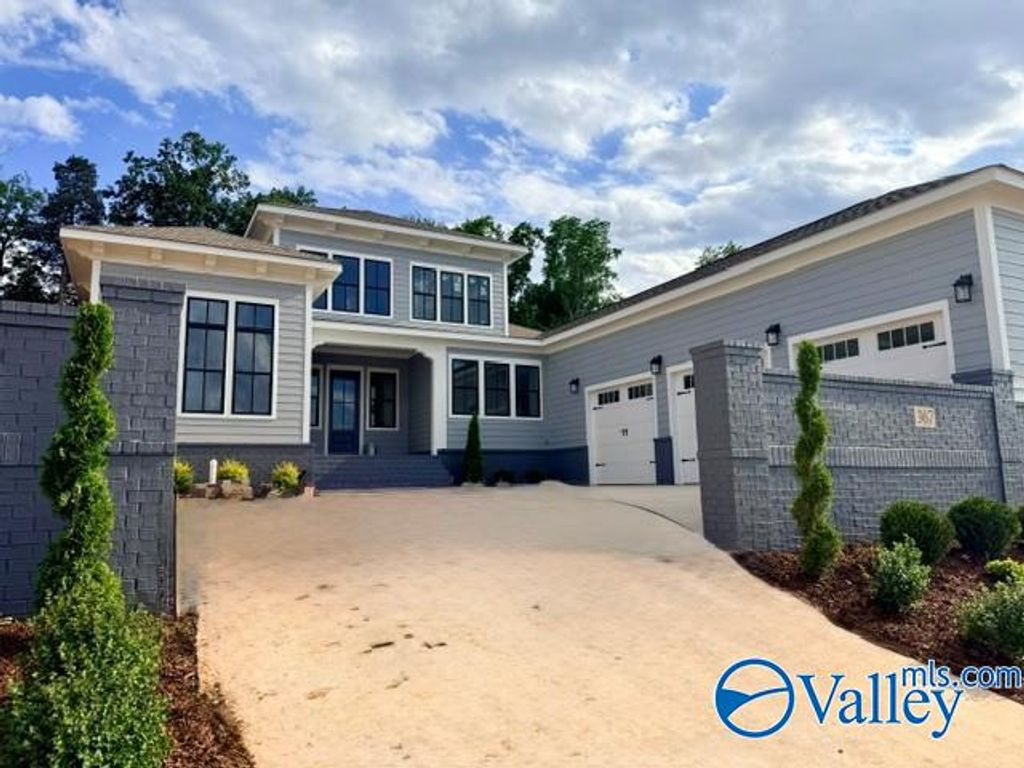 367 Saint Louis Street, Madison, AL 35758