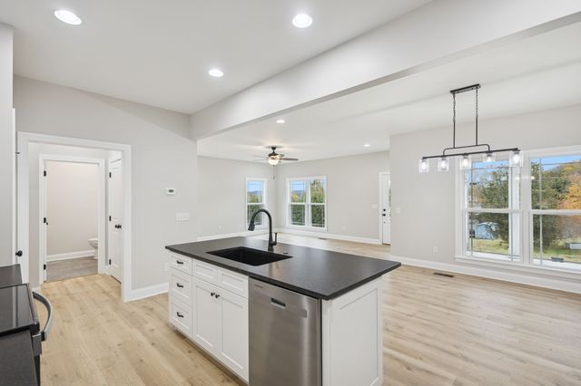 158 Lisa Drive, Gordonsville, TN 38563