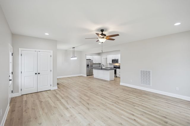 158 Lisa Drive, Gordonsville, TN 38563