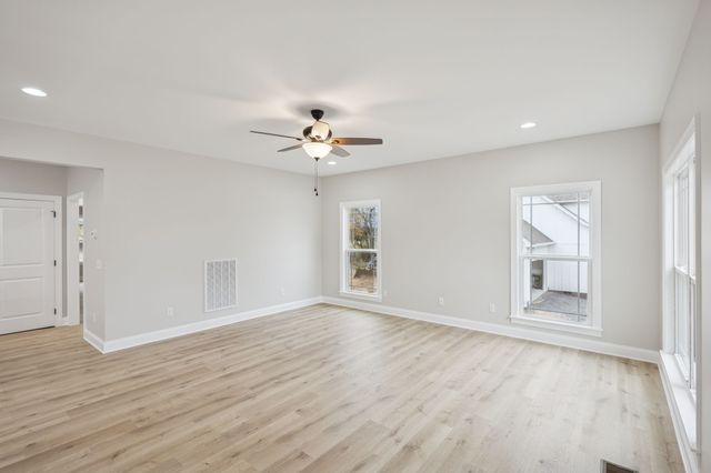 158 Lisa Drive, Gordonsville, TN 38563