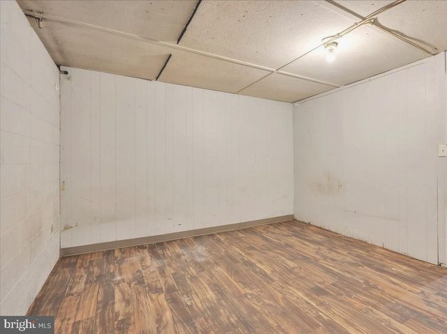 3 N VALLEY AVE, Vineland, NJ 08360