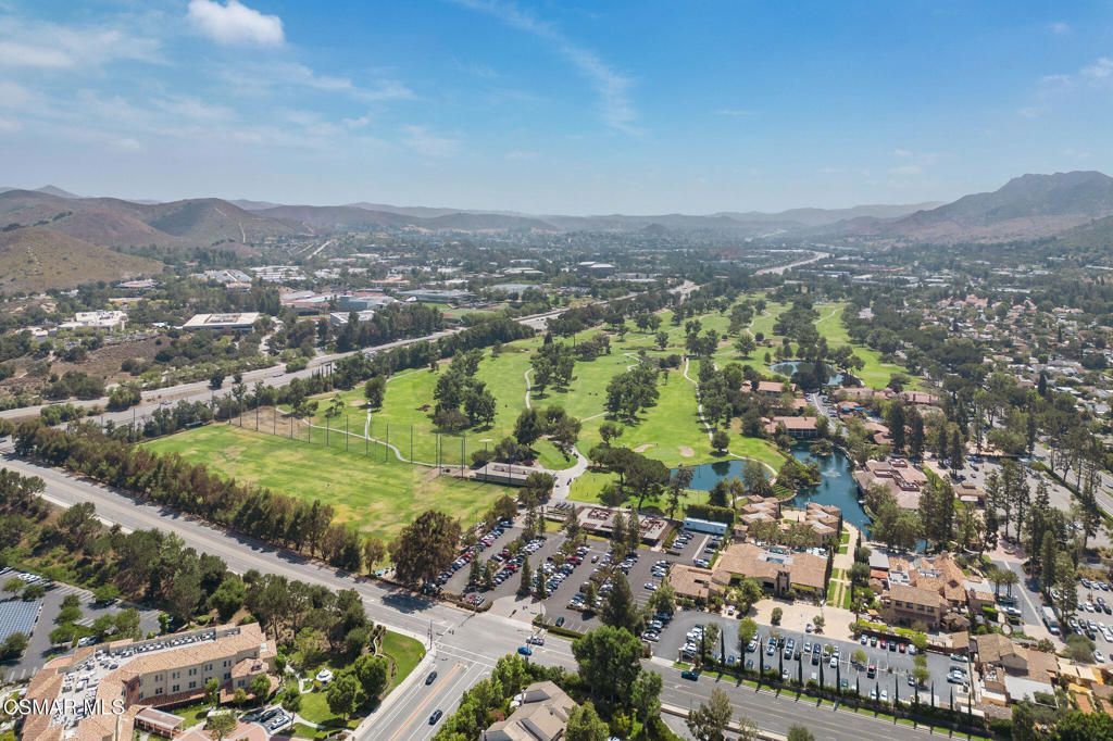 Image 21 of property listing at 2944 Shadow Brook Lane, Westlake Village, CA 91361