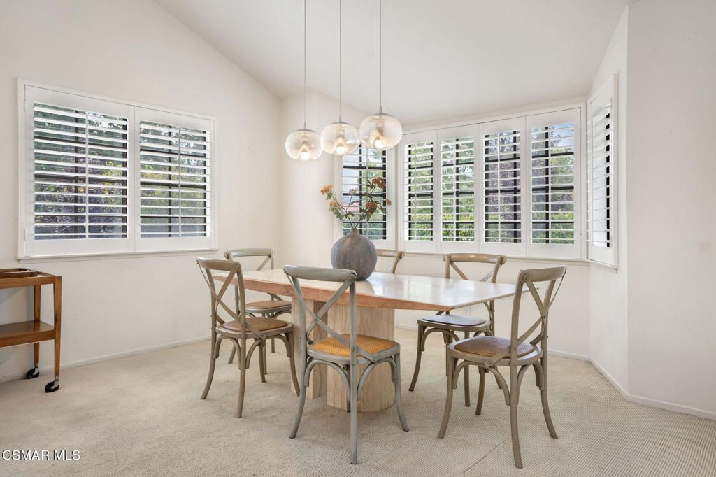 Image 7 of property listing at 2944 Shadow Brook Lane, Westlake Village, CA 91361