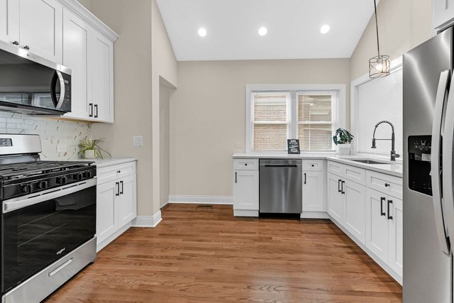 703 W 129th Place, Chicago, IL 60628