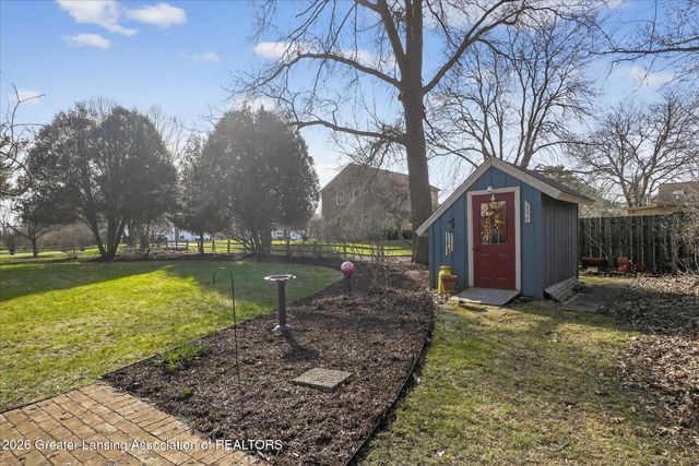 2939 Margate Lane, East Lansing, MI 48823