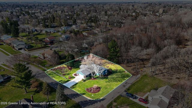 2939 Margate Lane, East Lansing, MI 48823
