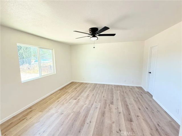 15807 Sitting Bull, Victorville, CA 92395