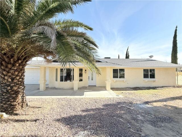15807 Sitting Bull, Victorville, CA 92395