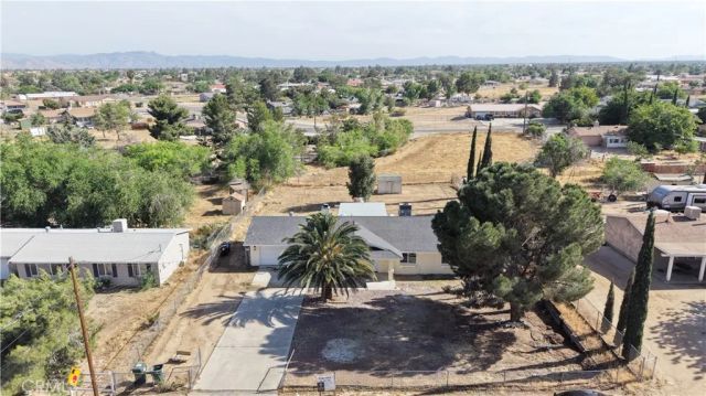 15807 Sitting Bull, Victorville, CA 92395