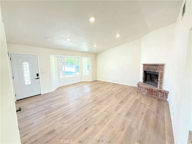 15807 Sitting Bull, Victorville, CA 92395