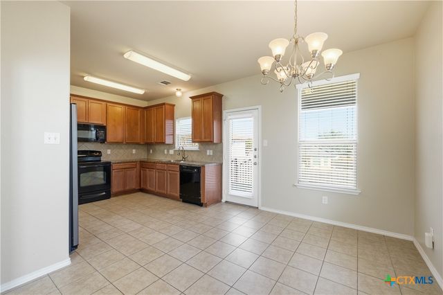 6706 Golden Oak Lane, Killeen, TX 76542