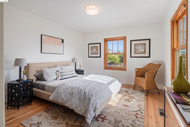 7465 Curry Ave, El Cerrito, CA 94530