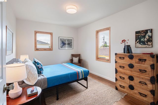 7465 Curry Ave, El Cerrito, CA 94530
