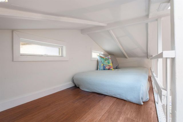 7465 Curry Ave, El Cerrito, CA 94530