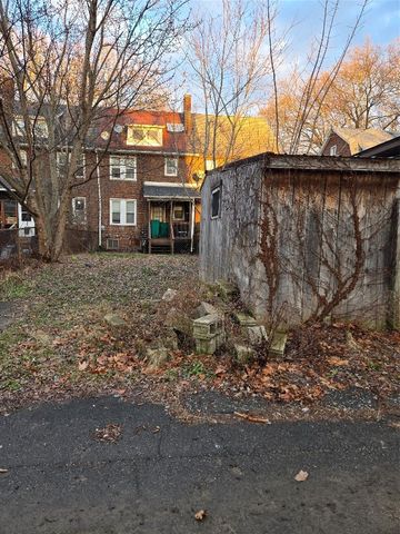 1026 NEWTON Avenue, Erie, PA 16511