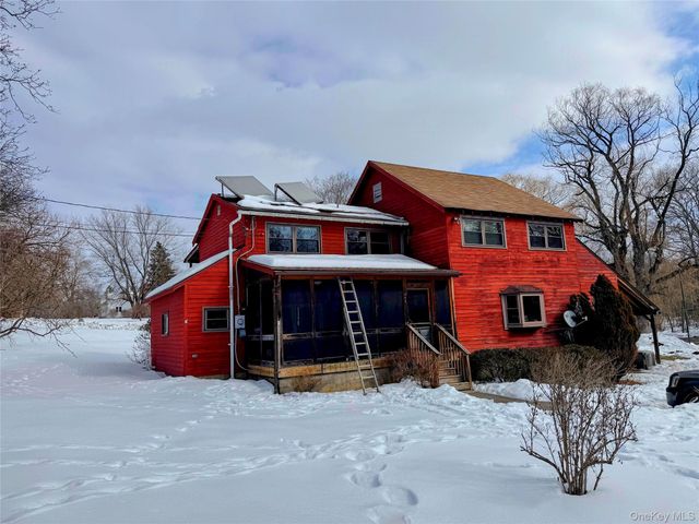 444 Hoagerburgh Road, Wallkill, NY 12566