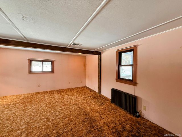 444 Hoagerburgh Road, Wallkill, NY 12566