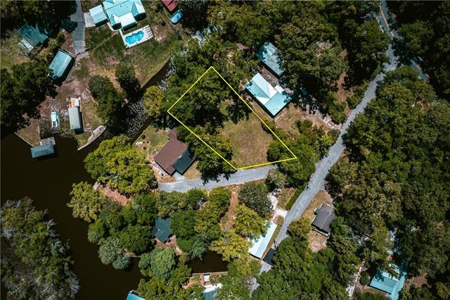 2157 Grove Court, Mobile, AL 36605