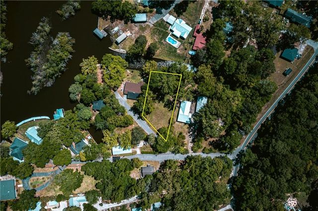2157 Grove Court, Mobile, AL 36605