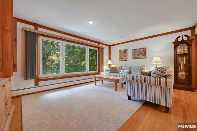 351 Rivervale Avenue, Norwood, NJ 07648