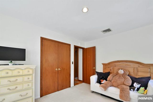 351 Rivervale Avenue, Norwood, NJ 07648