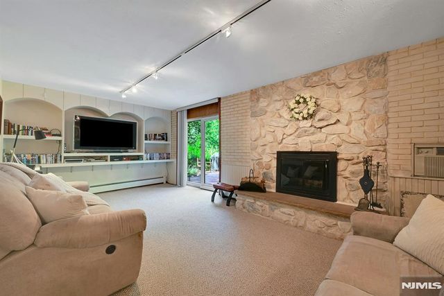 351 Rivervale Avenue, Norwood, NJ 07648