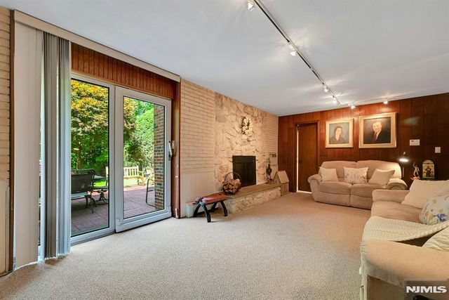 351 Rivervale Avenue, Norwood, NJ 07648