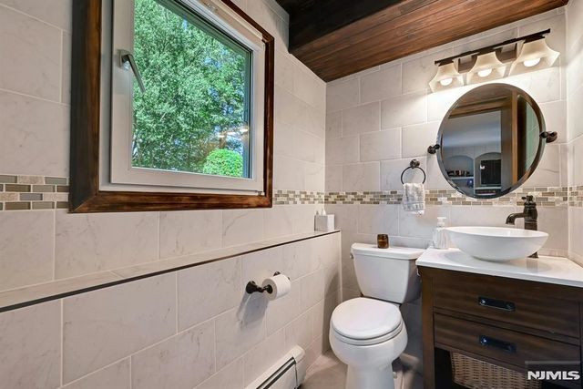 351 Rivervale Avenue, Norwood, NJ 07648