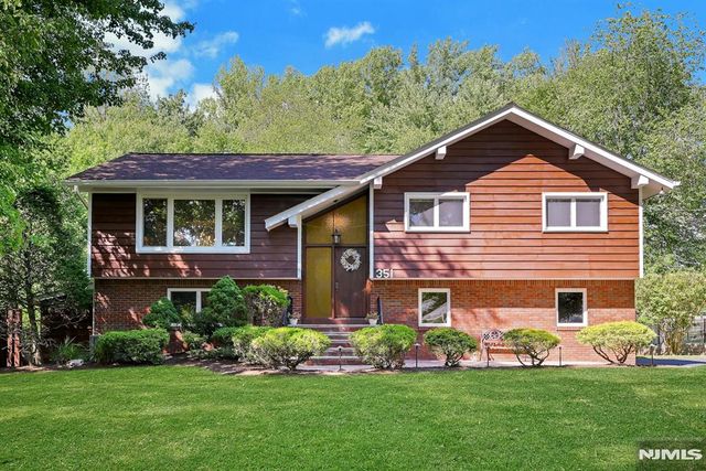 351 Rivervale Avenue, Norwood, NJ 07648