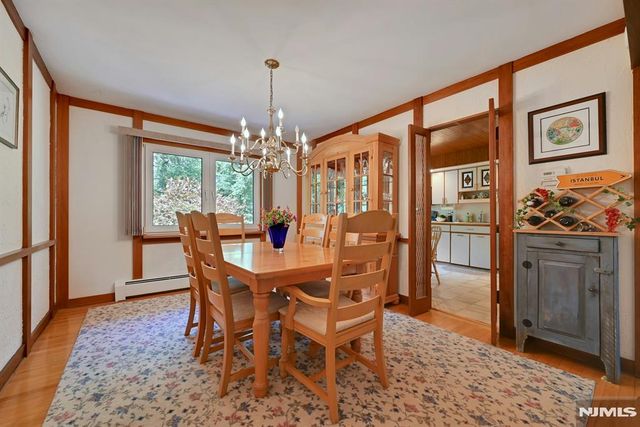 351 Rivervale Avenue, Norwood, NJ 07648