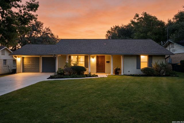 121 Kenwood Ave, Boerne, TX 78006