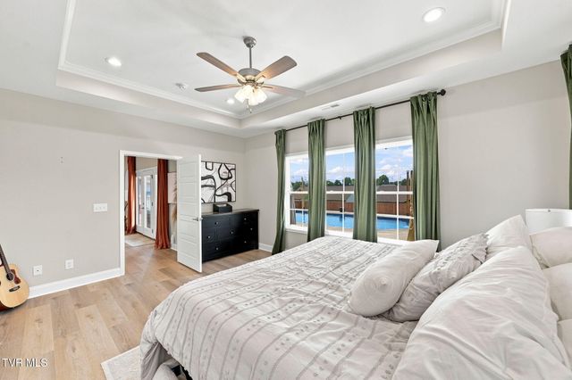 2020 Presley Crossing, Jonesborough, TN 37659