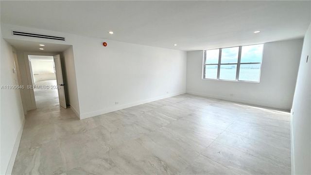 1800 NE 114th Street 604, Miami, FL 33181