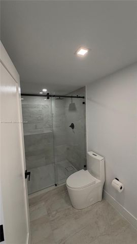 1800 NE 114th Street 604, Miami, FL 33181