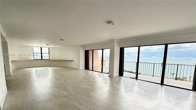 1800 NE 114th Street 604, Miami, FL 33181