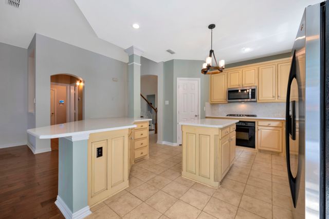 8516 Hudson Street, North Richland Hills, TX 76180