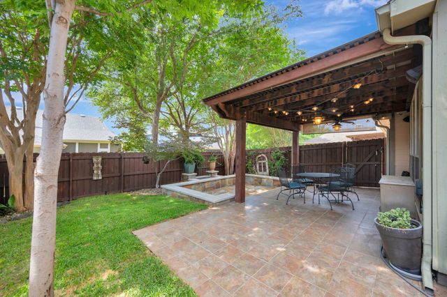 8516 Hudson Street, North Richland Hills, TX 76180