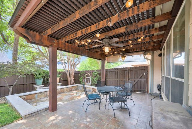 8516 Hudson Street, North Richland Hills, TX 76180