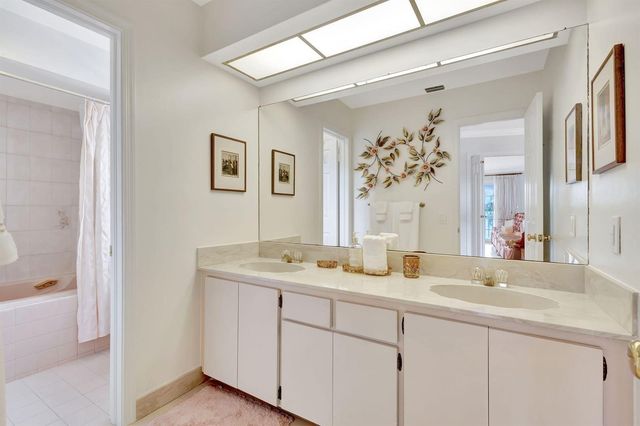 1141 Pine Point Road, West Palm Beach, FL 33404
