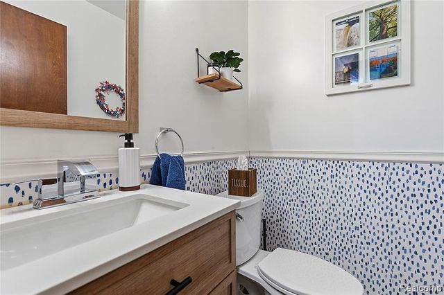 26525 Mapleridge Drive, New Baltimore, MI 48051