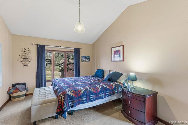 26525 Mapleridge Drive, New Baltimore, MI 48051