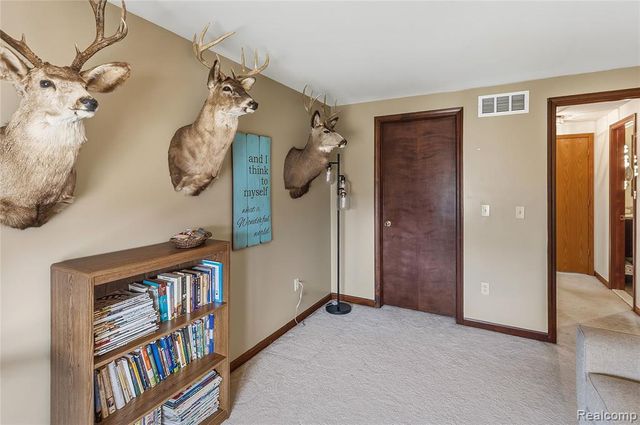 26525 Mapleridge Drive, New Baltimore, MI 48051