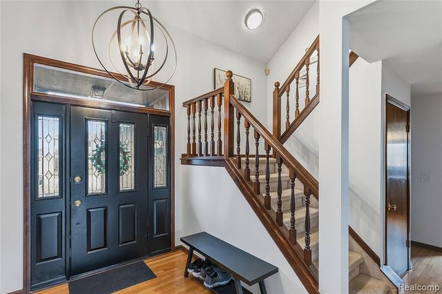 26525 Mapleridge Drive, New Baltimore, MI 48051