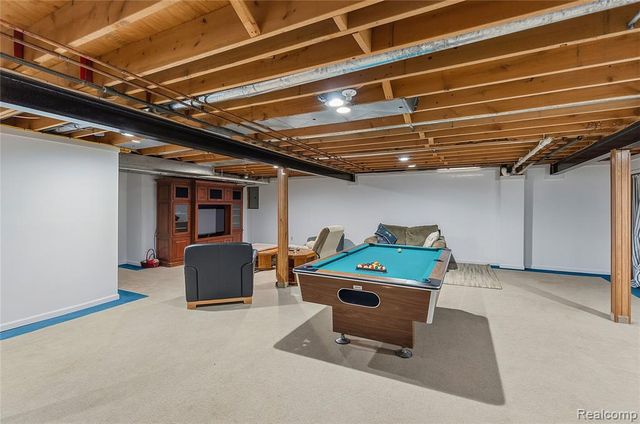 26525 Mapleridge Drive, New Baltimore, MI 48051