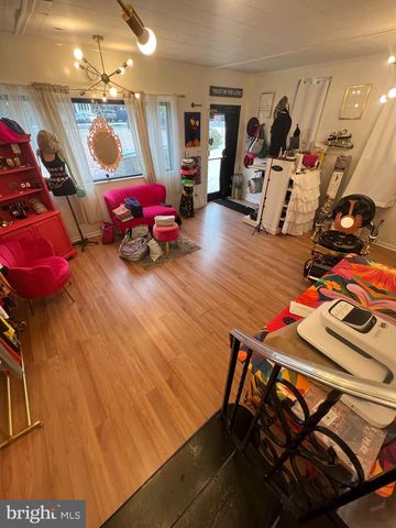 5601 GREENE ST, Philadelphia, PA 19144